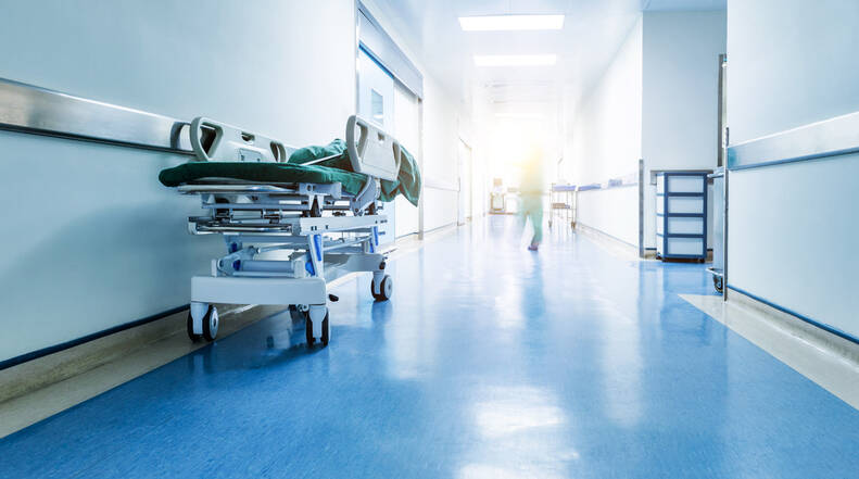 Access Flooring in Healthcare: Hygienic Solutions for Clean Environments